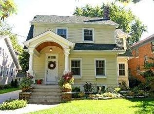 257 Forest Ave, Glen Ellyn, IL