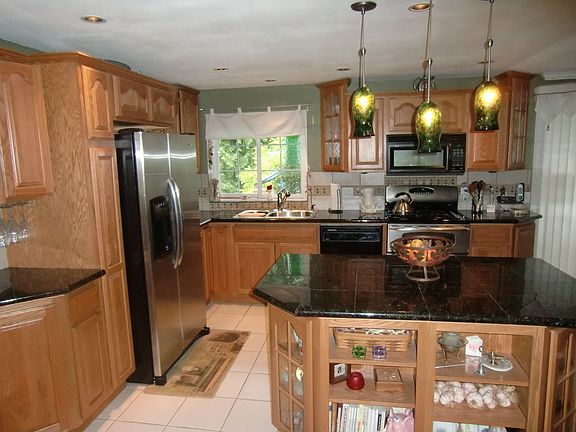 Kitchen with Island