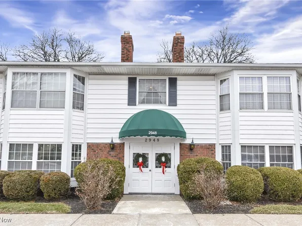 2948 Pease Dr APT 204, Rocky River, OH 44116