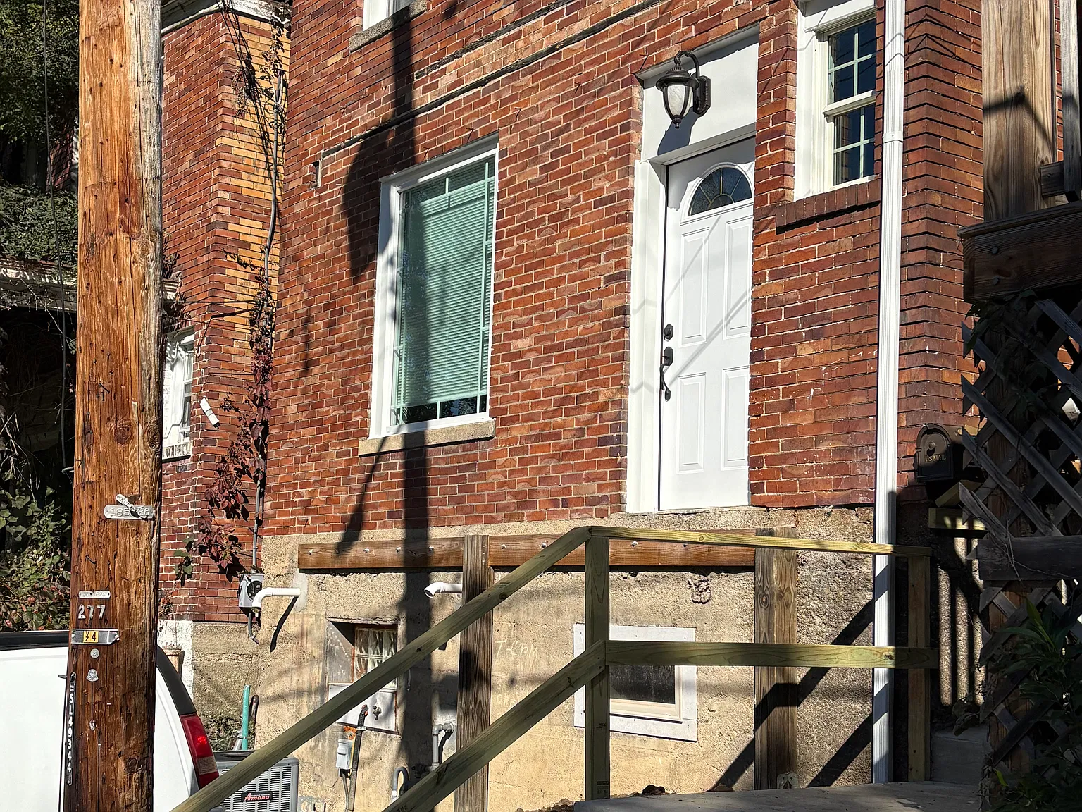 2 bed, 1232 sqft, $1,350 — Photo 3