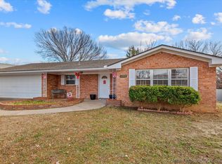 1316 Bynum Rd, Bartlesville, OK 74006