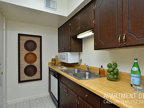 2nd image of 6 Gulfton Dr #910