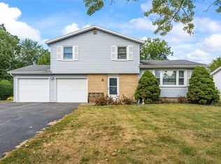 39 Bambi Ln, Rochester, NY 14624