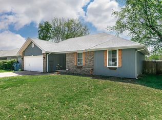 926 W Downing St, Springfield, MO 65807