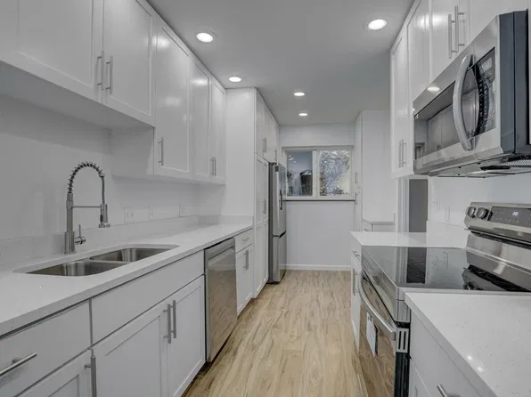 2111 Sutton Ave Unit K, Cincinnati, OH 45230