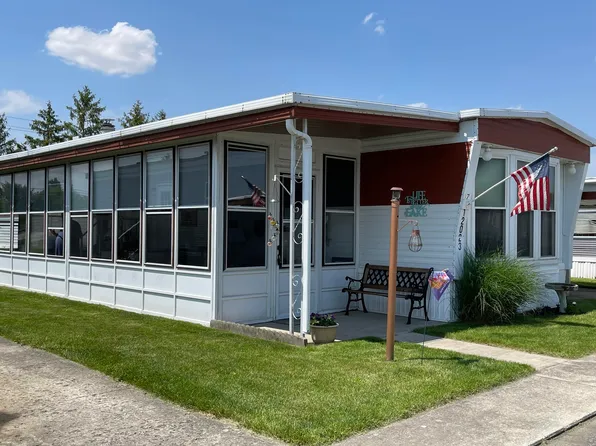 12023 Holly Dr, Lakeview, OH 43331