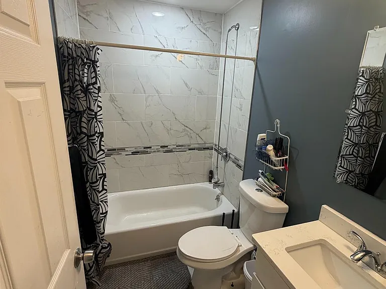 4 Patricia Ln — Photo 19
