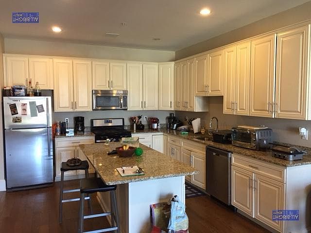 1st image of 385 Market St #303A