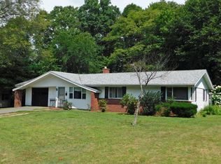 63 Ardsley St, Brockton, MA 02302