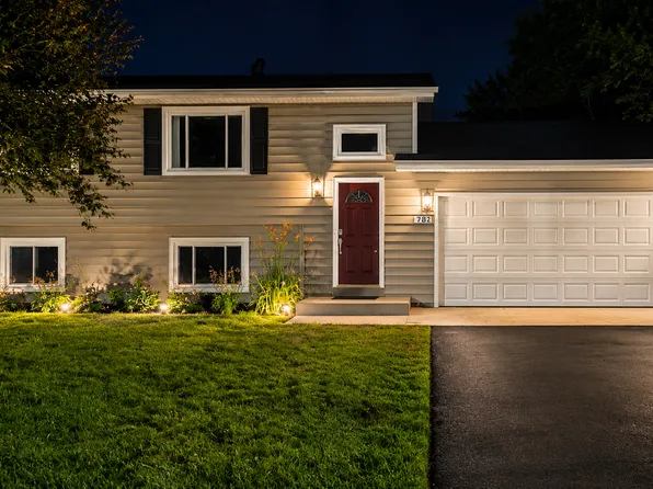 782 Liberty Heights Dr, Chaska, MN 55318