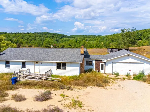 7098 Schuss Mountain Rd, Mancelona, MI 49659