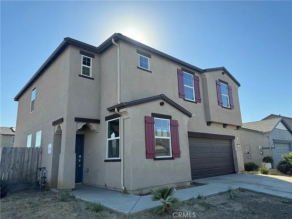 194 Harp Ct photo 1