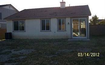 4th image of 8043 Frankfort Ave