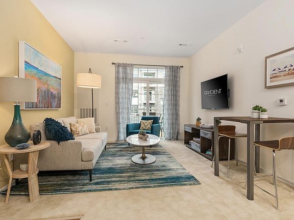 4th image of 138 Burkhall St #414