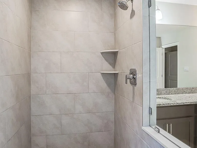 404 Constellation Ln — Photo 12