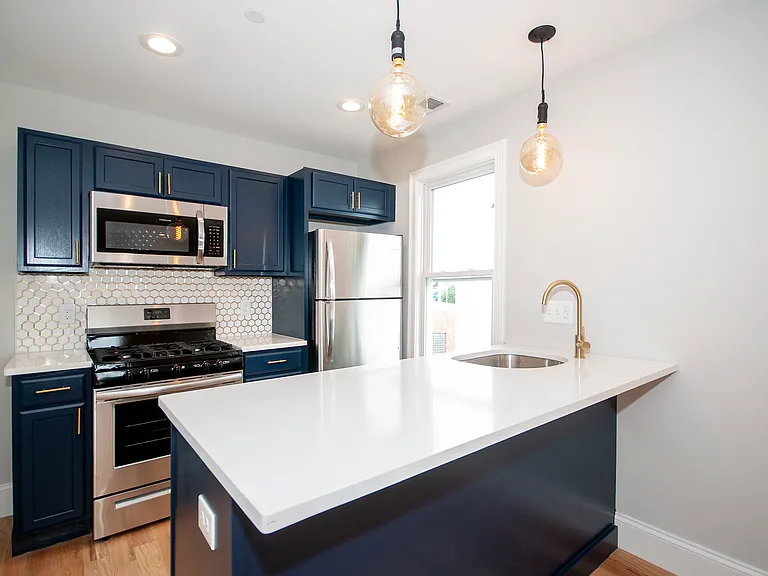 137 Paris St #3 — Photo 15