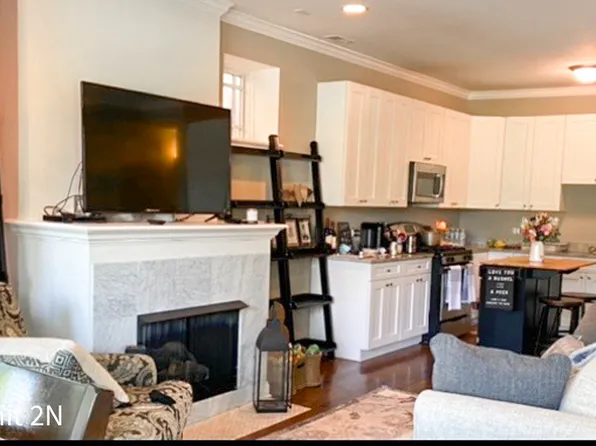 913 Forest Ave., 913 Forest Ave APT 1S, Evanston, IL 60202