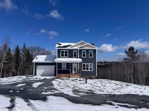 28 Grove St, Mount Uniacke, NS B0N 1Z0