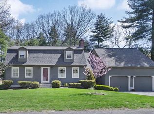 17 Albany Rd, Walpole, MA 02081