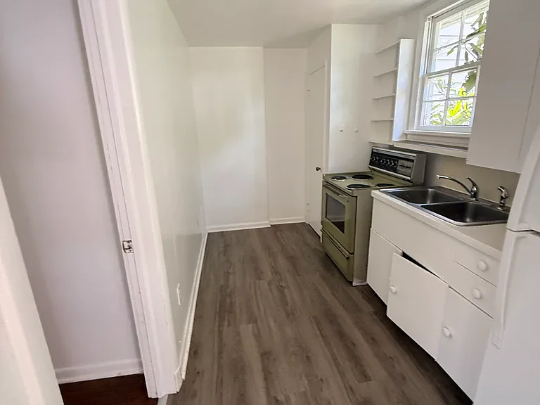 4602 Grove Ave #2 — Photo 9