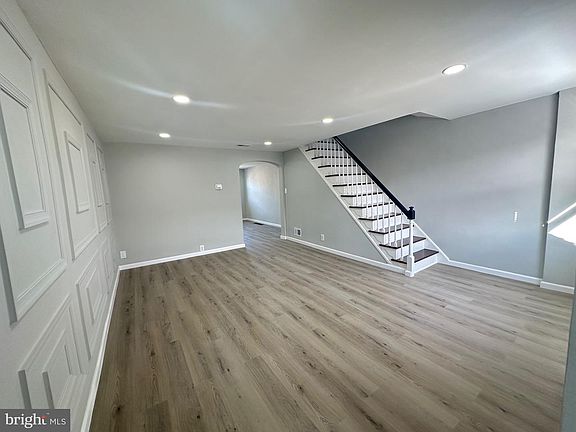 2nd image of 7030 Kindred St