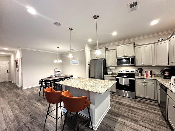 5th image of 4025 Thimbleberry Dr