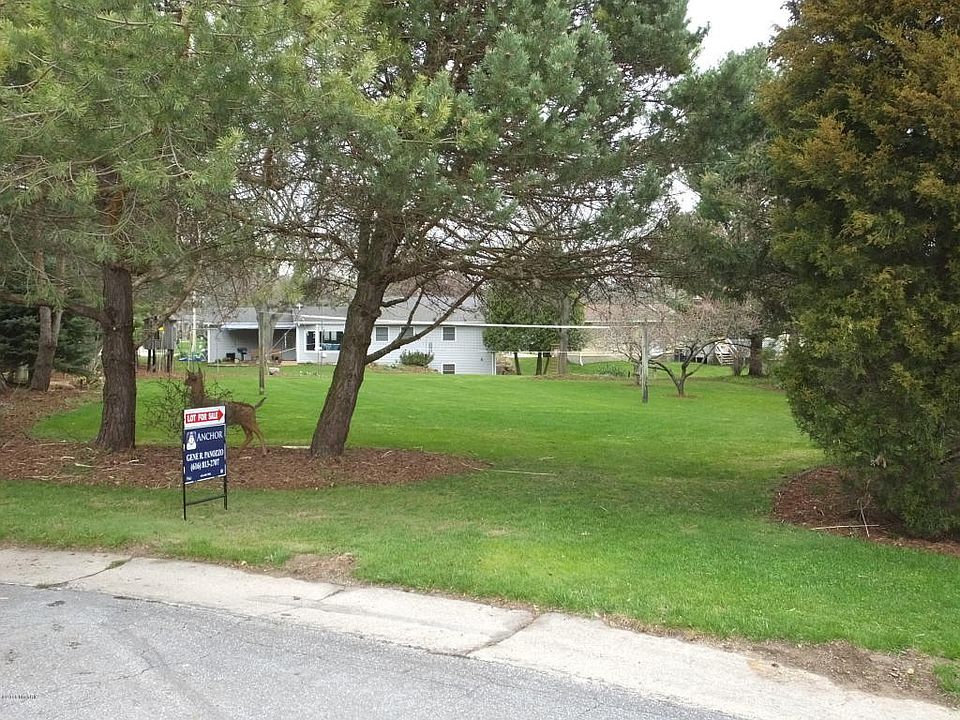 1st image of 4610 Bluegrass Dr SE