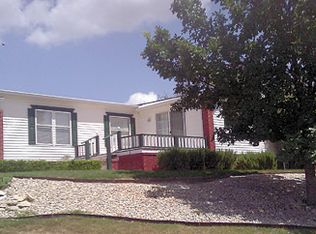 286 Coyote Ridge Dr, Kerrville, TX 78028