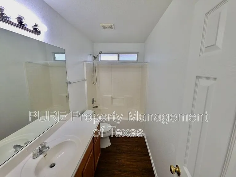 3007 Zachary Ln — Photo 18