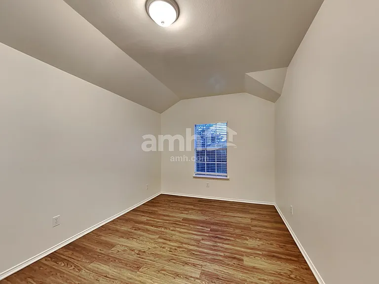 4000 Hidden Meadow Ct — Photo 22