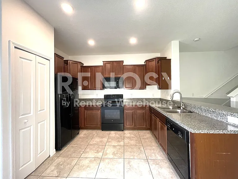 12942 Utopia Gardens Way — Photo 7