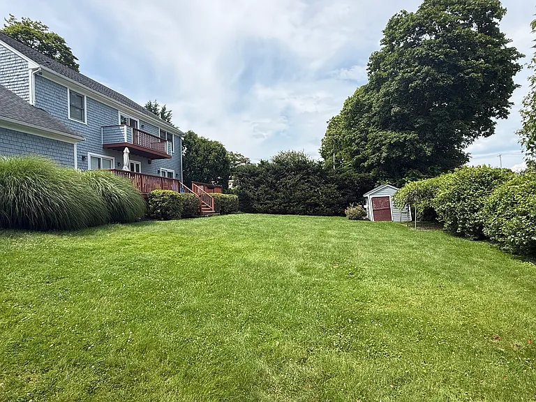 20 Morrison Ave — Photo 5