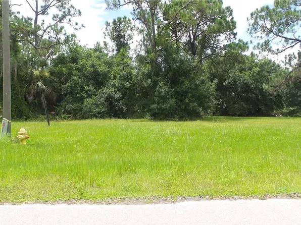 16641 Acapulco Rd, Punta Gorda, FL 33955