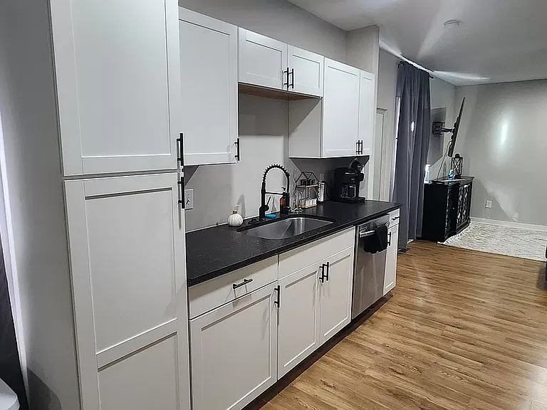 432 Sanders St #4 — Photo 7