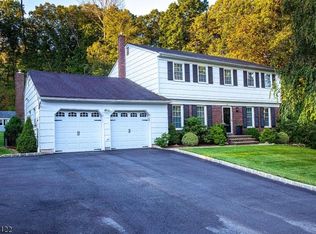 33 Patricia Dr, Flanders, NJ 07836