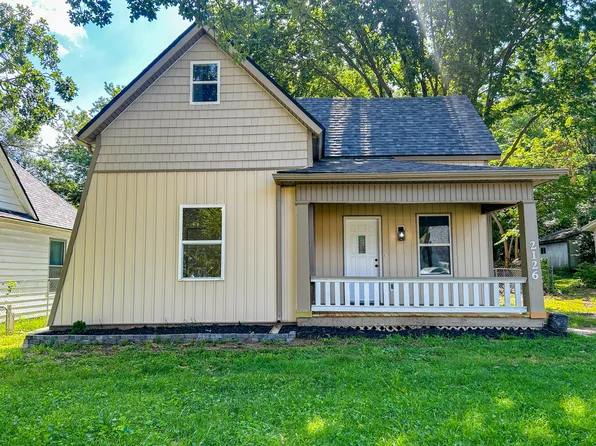 2126 N Lyon Avenue, Springfield, MO 65803