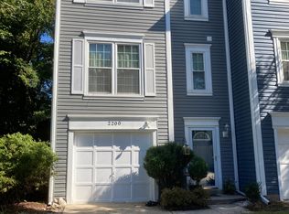 2200 Wimbledon Cir, Silver Spring, MD 20906