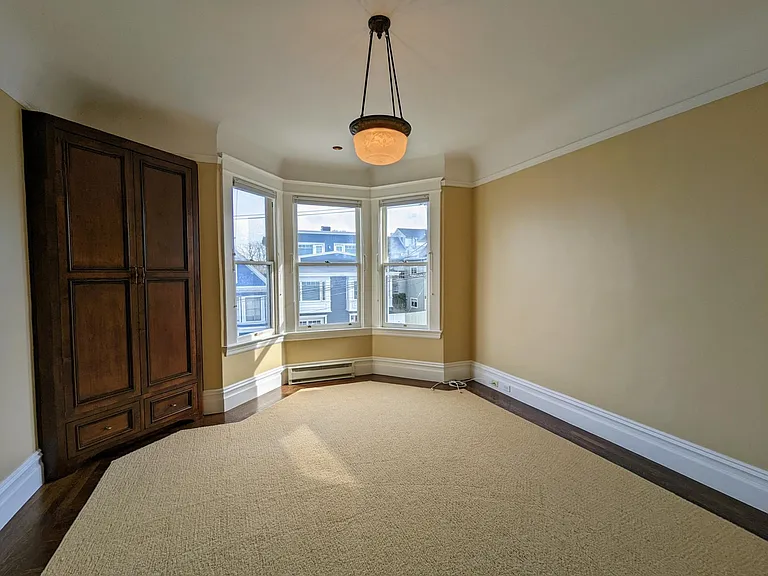1224 Sanchez St — Photo 2