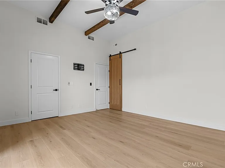 18417 Collins St #D — Photo 28