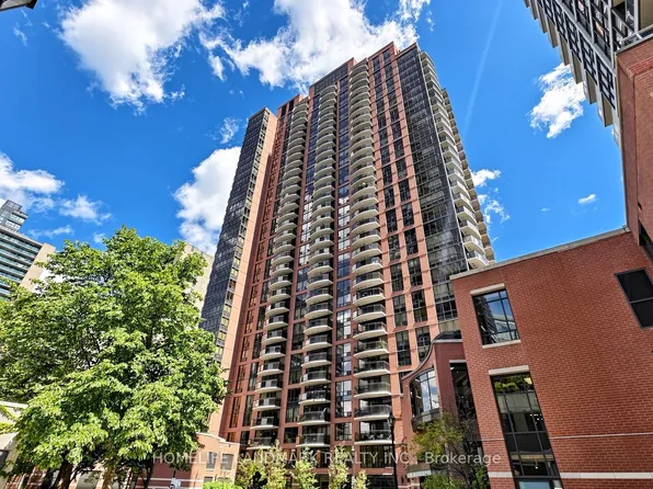 33 Sheppard Ave E #1105, Toronto, ON M2N 7K1