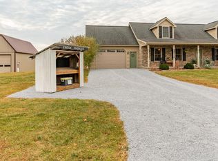 5 Sportsman Rd, Denver, PA 17517