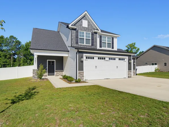 127 Thistle Ct, Sanford, NC 27332
