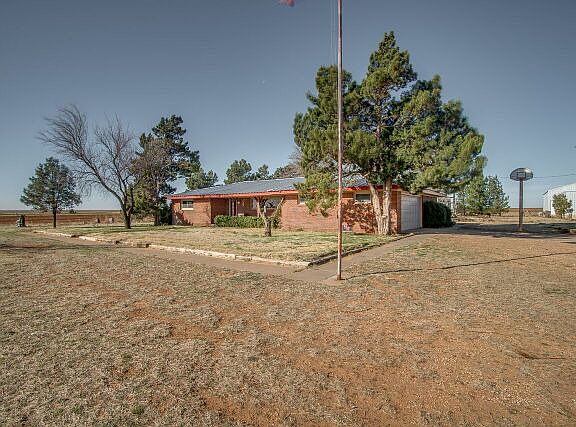 3rd image of 760 County Road U