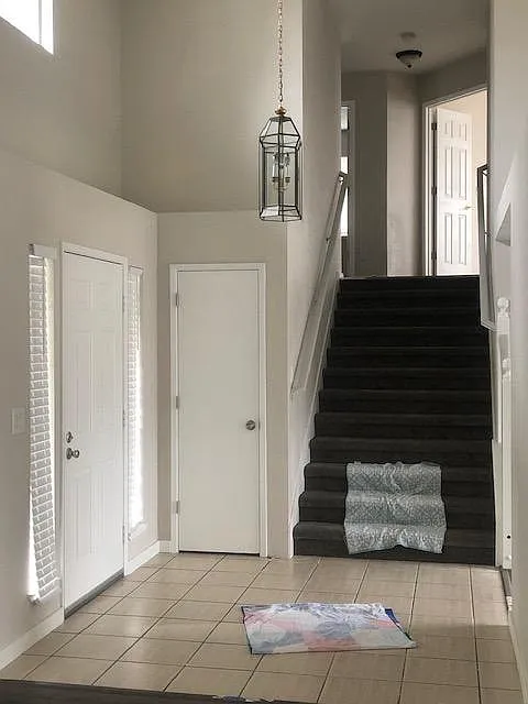 4 bed, 2.5 bath, 2066 sqft, $2,700 — Photo 4