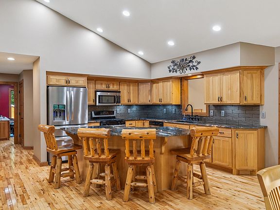 3rd image of 4334 Roy Lake Dr