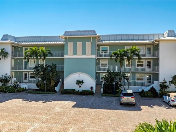 1200 Blue Point AVE #A1, NAPLES, FL 34102