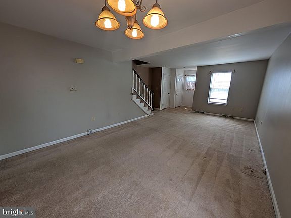 5th image of 859 Old Silver Spring Rd