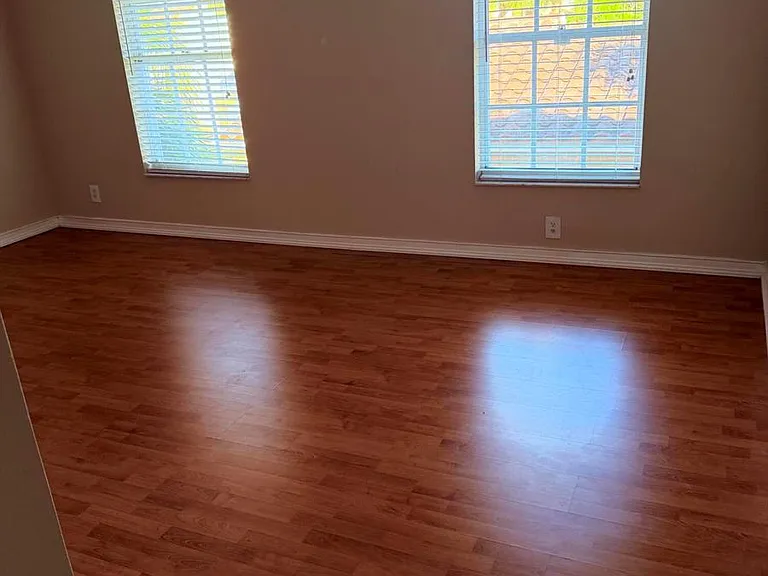 1040 Lake Shore Dr #204 — Photo 14