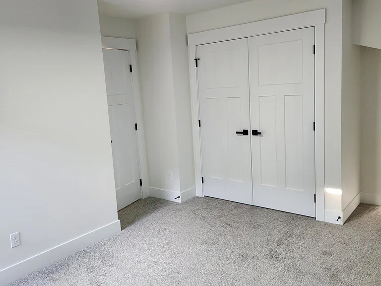 1818 S Jessie St — Photo 6