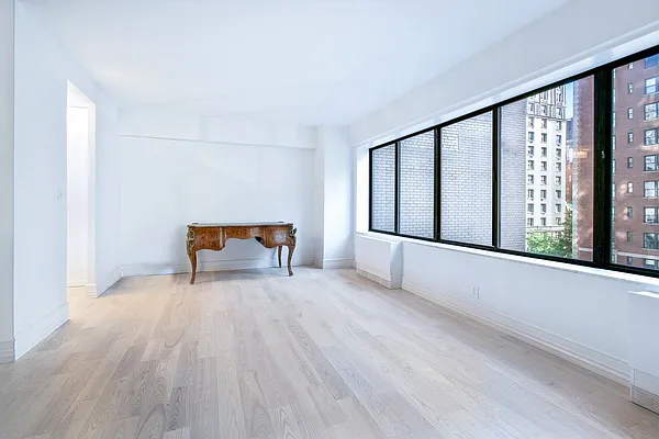 Rented by Compass | media 25